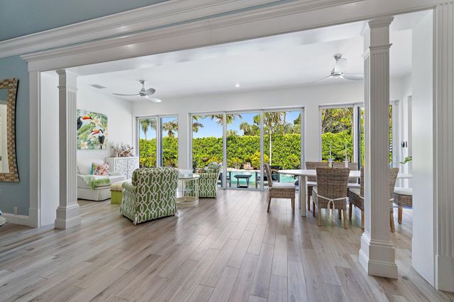 9906 SE Mahogany Way, Jupiter, FL 33469