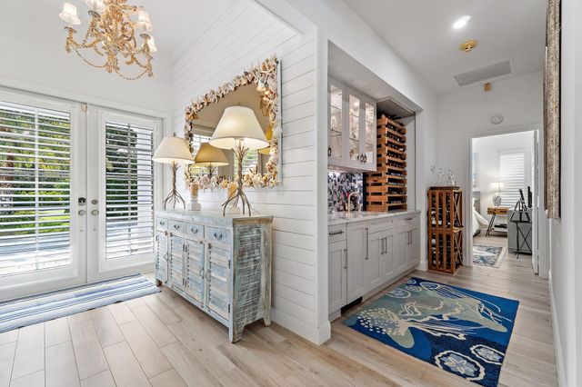 9906 SE Mahogany Way, Jupiter, FL 33469