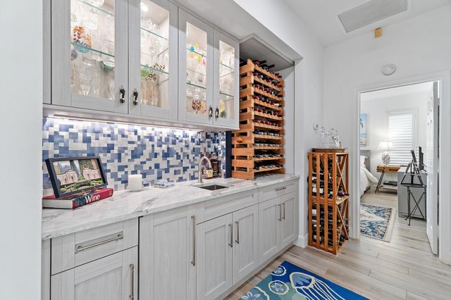9906 SE Mahogany Way, Jupiter, FL 33469