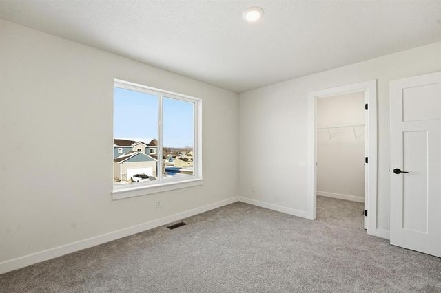 875 11th Street, Waukee, IA 50263