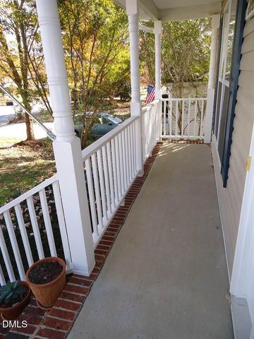 2203 Oak Stream Lane, Apex, NC 27523