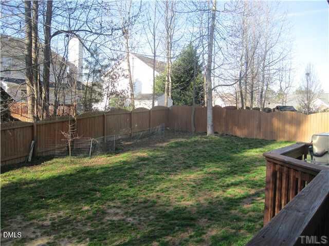 2203 Oak Stream Lane, Apex, NC 27523