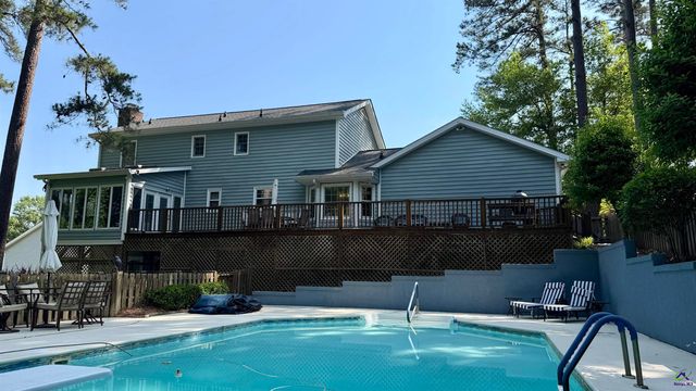 107 Lakewood Drive, Warner Robins, GA 31088