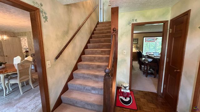 107 Lakewood Drive, Warner Robins, GA 31088