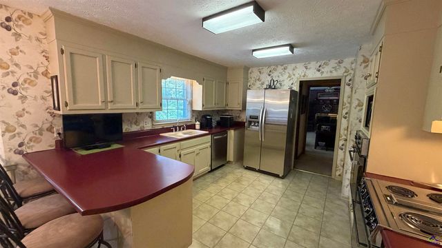 107 Lakewood Drive, Warner Robins, GA 31088