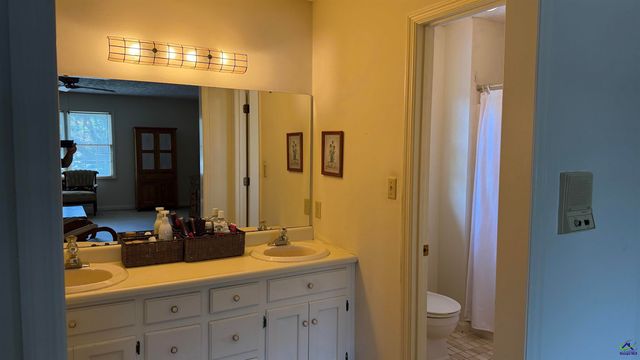 107 Lakewood Drive, Warner Robins, GA 31088