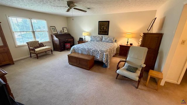 107 Lakewood Drive, Warner Robins, GA 31088