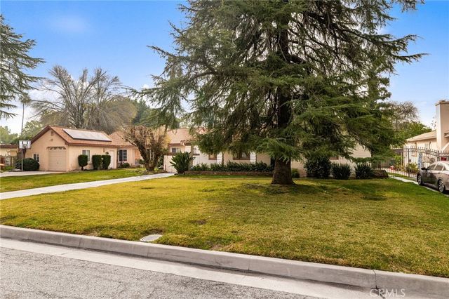 839 W Edgemont, San Bernardino, CA 92405