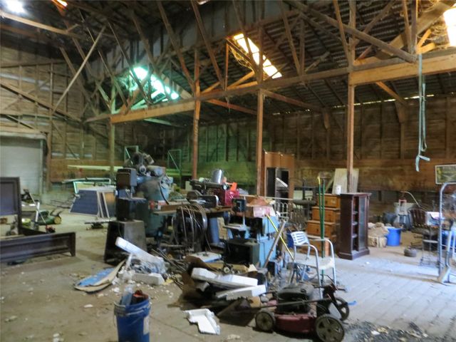 616 Burford, Garwood, TX 77442