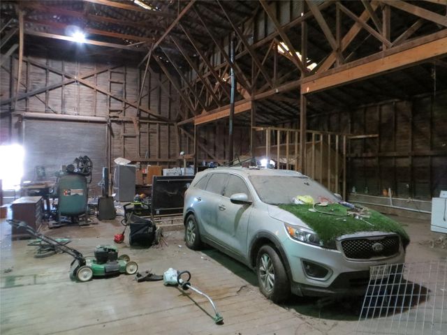 616 Burford, Garwood, TX 77442