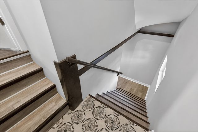 8155 S Wabash Avenue, Chicago, IL 60619