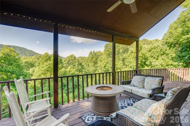 300 Buck Drive, Hot Springs, NC 28743