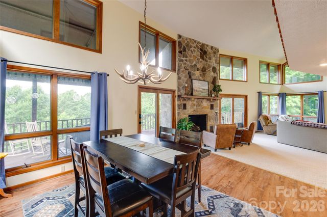 300 Buck Drive, Hot Springs, NC 28743