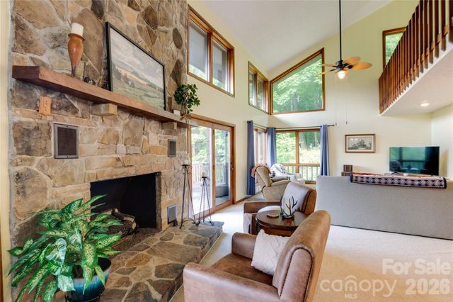 300 Buck Drive, Hot Springs, NC 28743