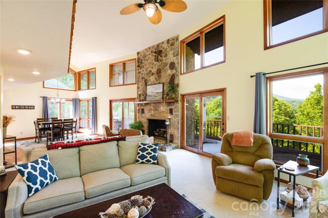 300 Buck Drive, Hot Springs, NC 28743