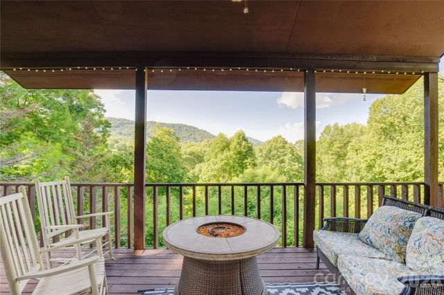 300 Buck Drive, Hot Springs, NC 28743