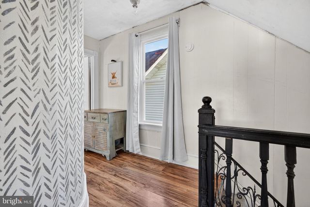 1006 CHESTNUT AVE, Laurel Springs, NJ 08021