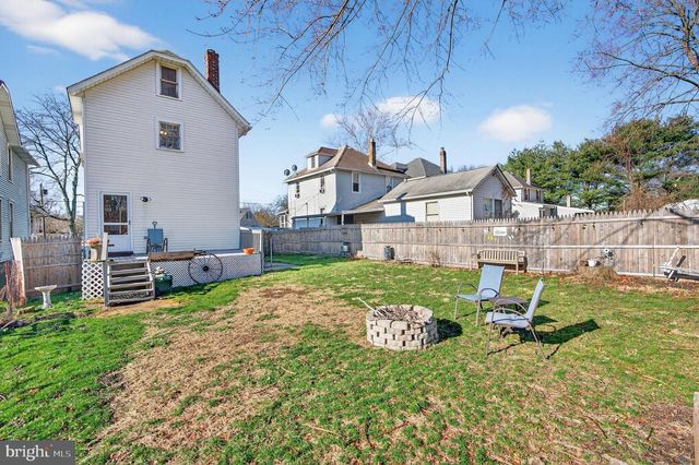 1006 CHESTNUT AVE, Laurel Springs, NJ 08021