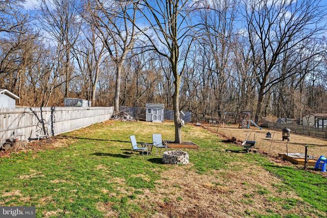 1006 CHESTNUT AVE, Laurel Springs, NJ 08021