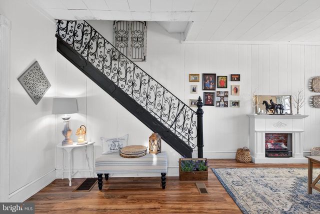 1006 CHESTNUT AVE, Laurel Springs, NJ 08021