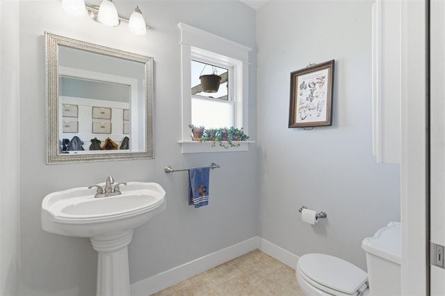 2847 28th Street, Allegan, MI 49010