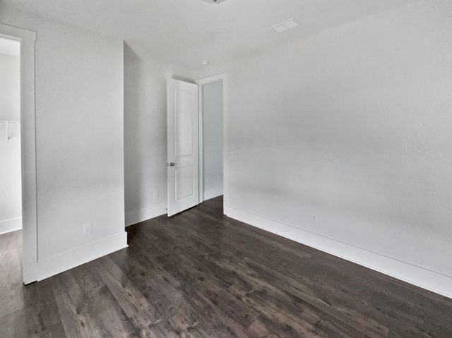 1016 Swamp Harrier Avenue, Ravenel, SC 29470