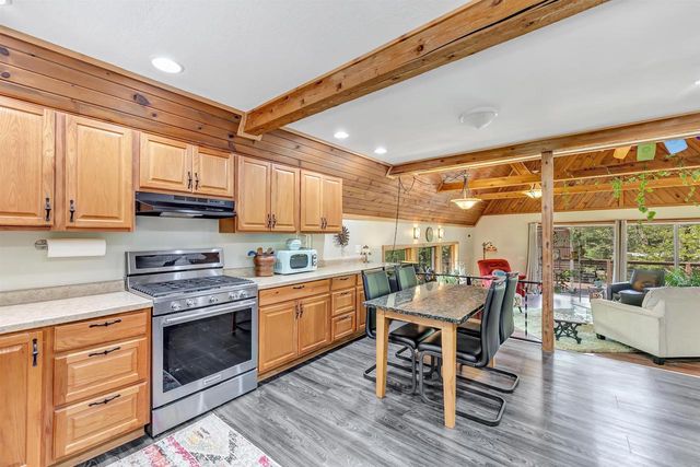 W6141 COUNTY ROAD H, Wild Rose, WI 54984