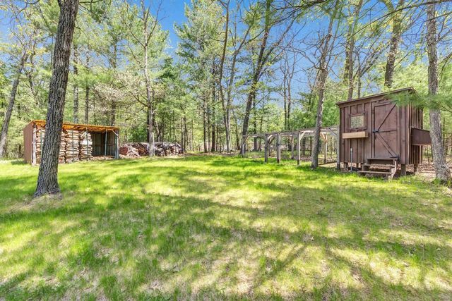 W6141 COUNTY ROAD H, Wild Rose, WI 54984