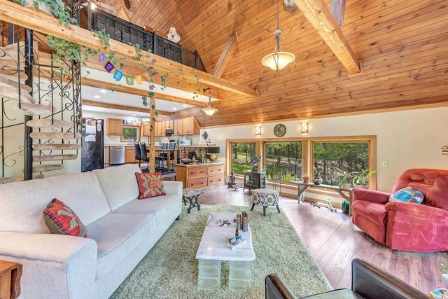 W6141 COUNTY ROAD H, Wild Rose, WI 54984