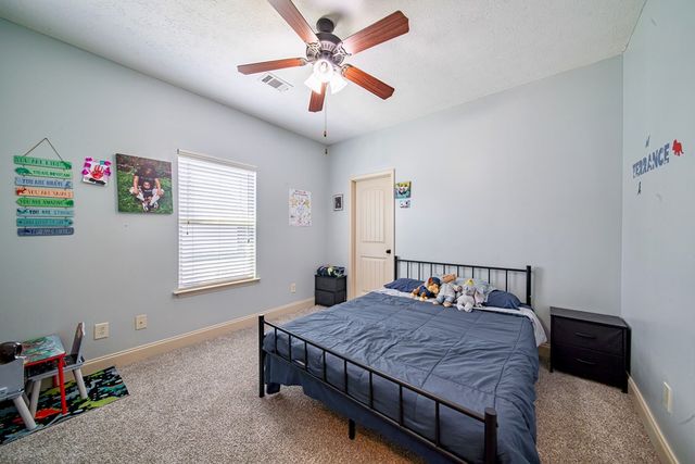 10 Talon Court, Fort Mitchell, AL 36856