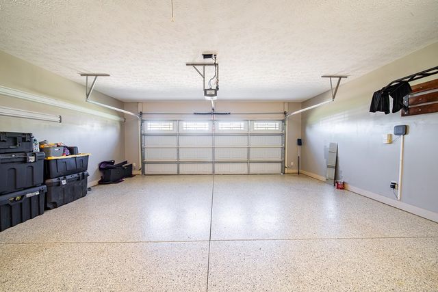 10 Talon Court, Fort Mitchell, AL 36856
