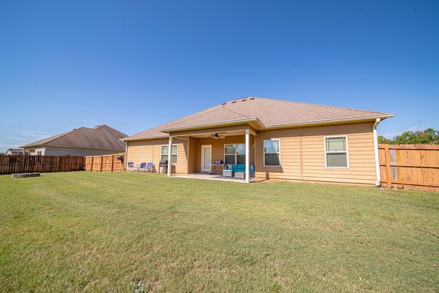 10 Talon Court, Fort Mitchell, AL 36856
