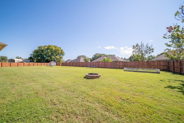 10 Talon Court, Fort Mitchell, AL 36856