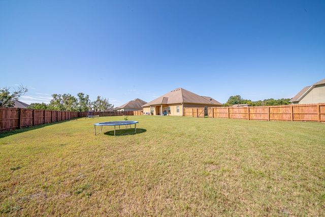 10 Talon Court, Fort Mitchell, AL 36856