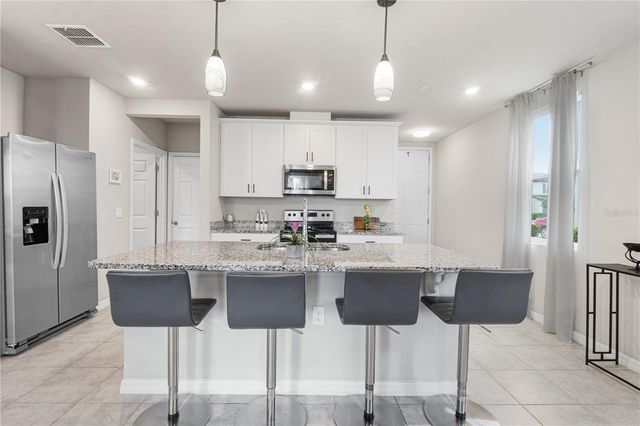 951 ROBIN HOLLY STREET, Ocoee, FL 34761