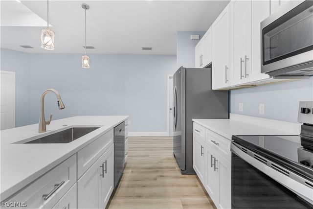 700 Broadway AVE E, Lehigh Acres, FL 33972