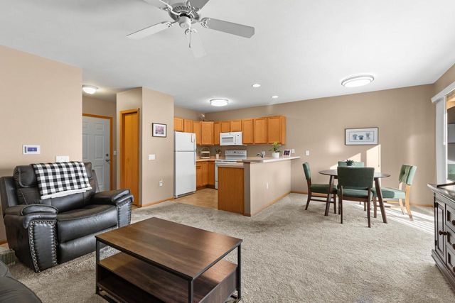 388 Alpine Meadow Circle, Oregon, WI 53575