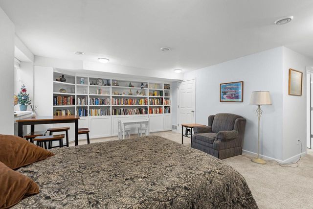 388 Alpine Meadow Circle, Oregon, WI 53575