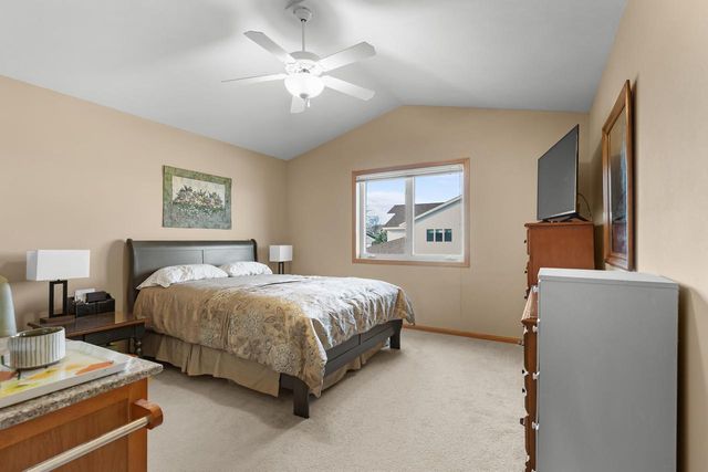 388 Alpine Meadow Circle, Oregon, WI 53575