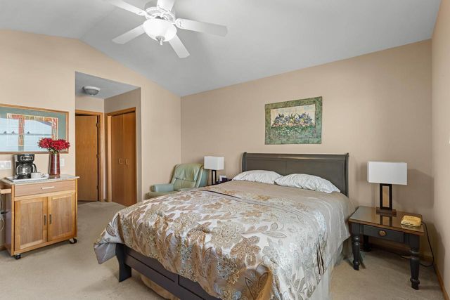 388 Alpine Meadow Circle, Oregon, WI 53575