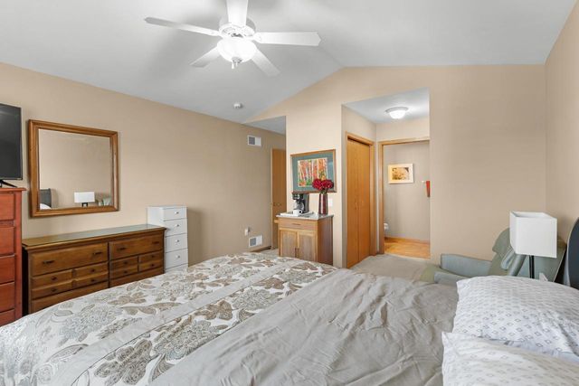 388 Alpine Meadow Circle, Oregon, WI 53575