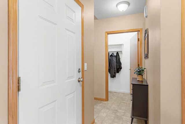 388 Alpine Meadow Circle, Oregon, WI 53575