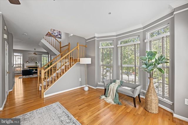 5101 GARDNER DR, Alexandria, VA 22304
