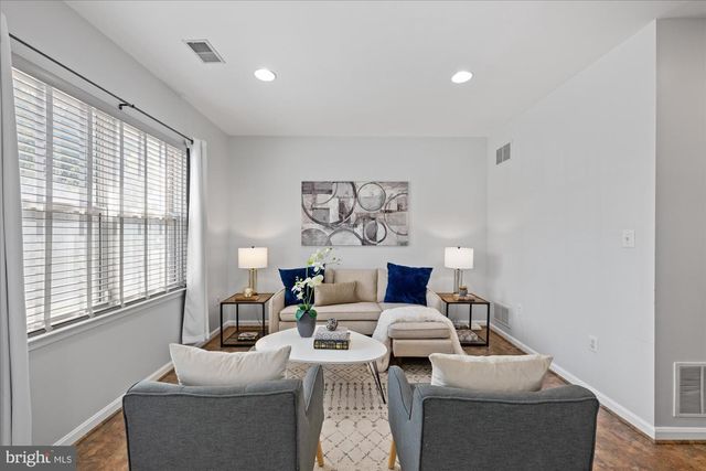 5101 GARDNER DR, Alexandria, VA 22304