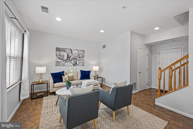 5101 GARDNER DR, Alexandria, VA 22304