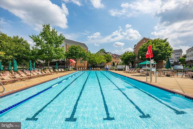 5101 GARDNER DR, Alexandria, VA 22304