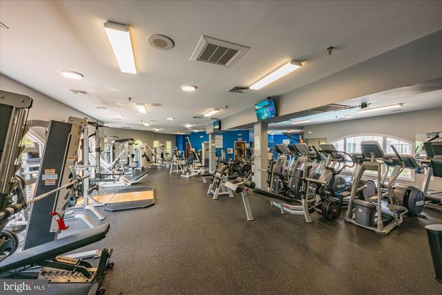 5101 GARDNER DR, Alexandria, VA 22304