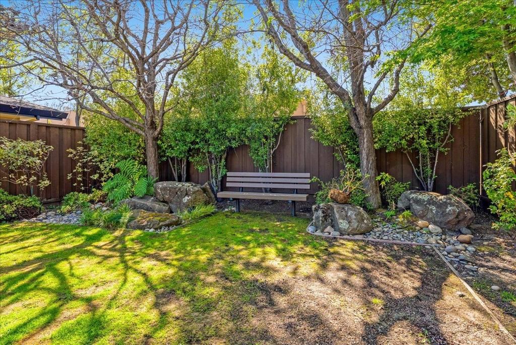 Image 33 of property listing at 117 Gault Street B, Santa Cruz, CA 95062