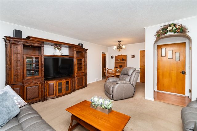 19 Dewey Avenue, Batavia City, NY 14020