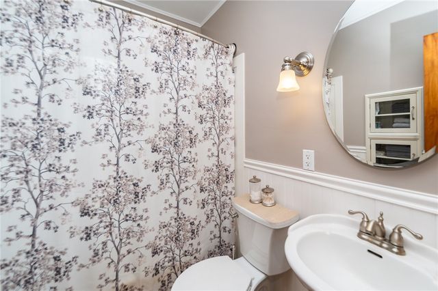 19 Dewey Avenue, Batavia City, NY 14020